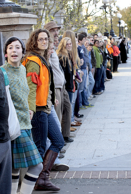 Circle_the_White_House_Tar_Sands_Action_